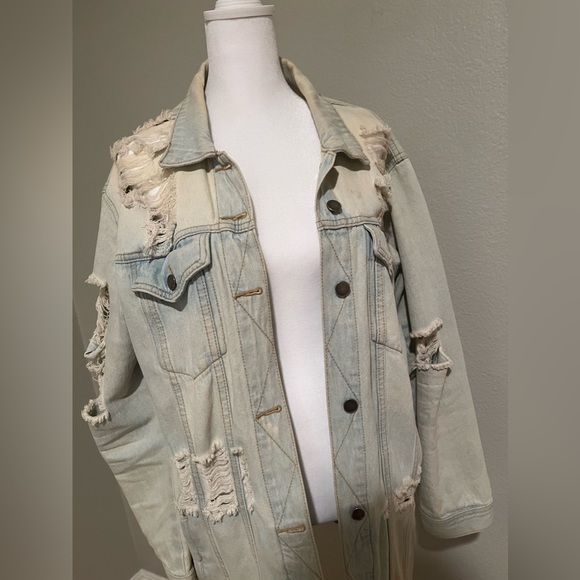 Denim jacket - Picture 3 of 3